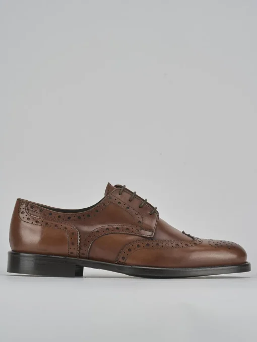 Stringate pelle marrone