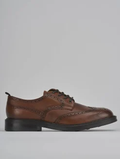 Stringate pelle marrone