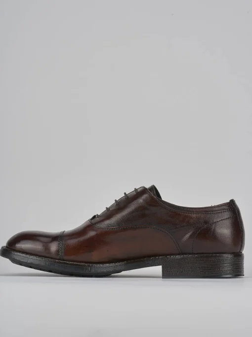 Stringate pelle marrone