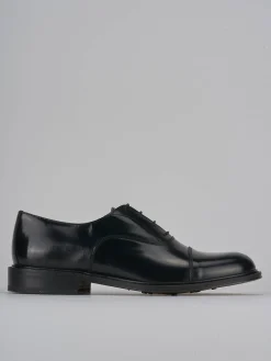 Stringate pelle nero