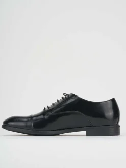 Stringate pelle nero