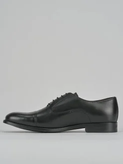 Stringate pelle nero