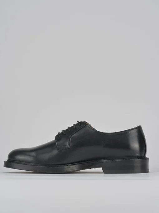 Stringate pelle nero
