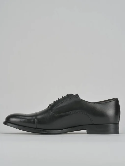 Stringate pelle nero
