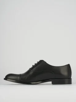 Stringate pelle nero