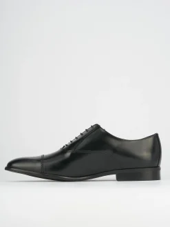 Stringate pelle nero