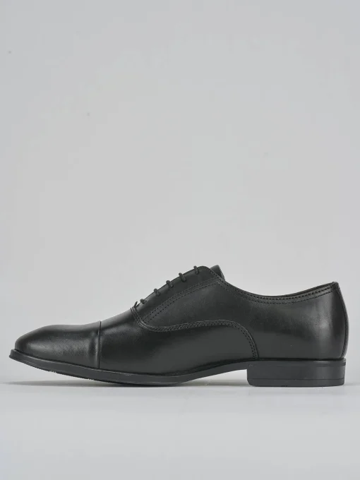 Stringate pelle nero