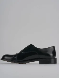 Stringate pelle nero