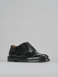 Stringate pelle nero