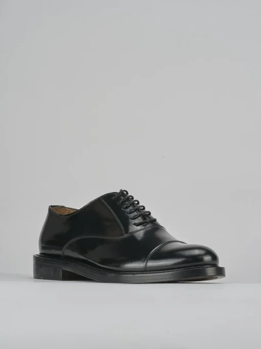 Stringate pelle nero