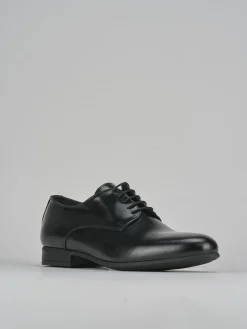 Stringate pelle nero