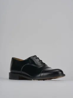 Stringate pelle nero