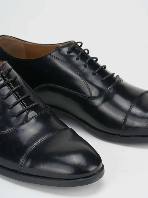 Stringate pelle nero