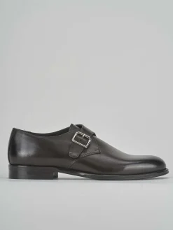 Stringate pelle testa