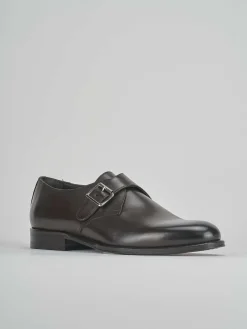 Stringate pelle testa