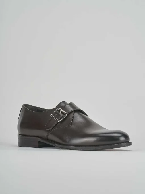 Stringate pelle testa