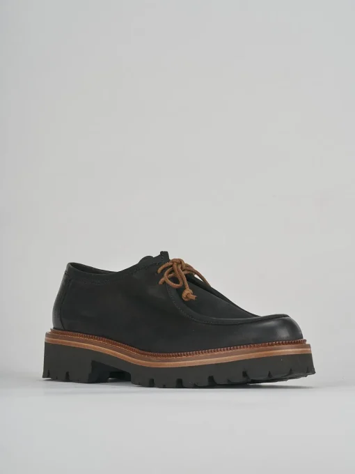 Stringate tacco 2cm nabuk nero