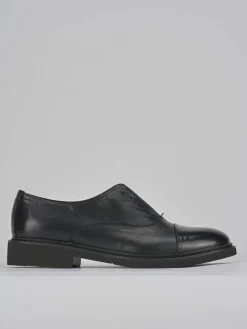 Stringate tacco 2cm pelle nero